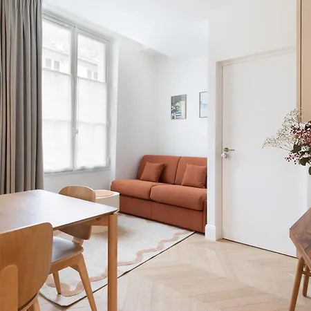 Apartment Collection Moliere -